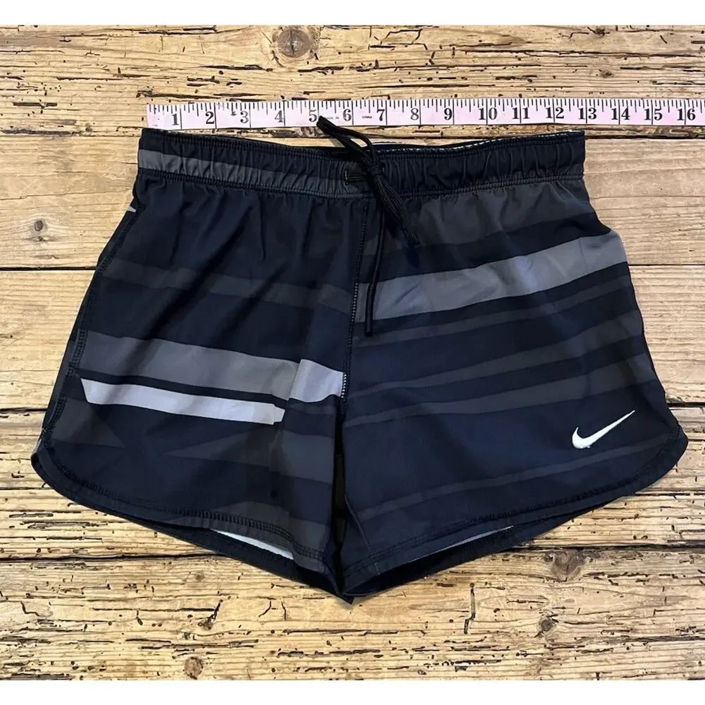 Nike product pair